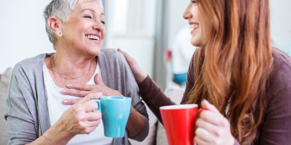 Tout savoir sur la différence entre téléassistance et téléalarme