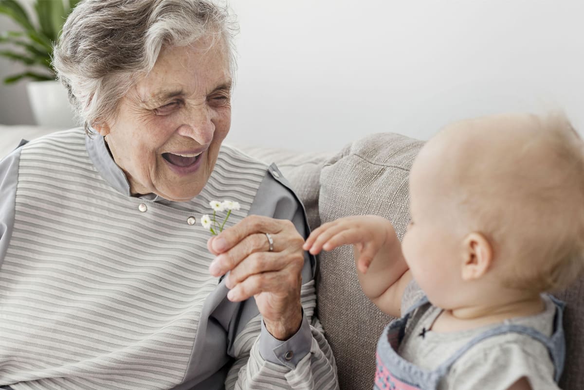 Optez pour des vêtements pratiques pour les seniors